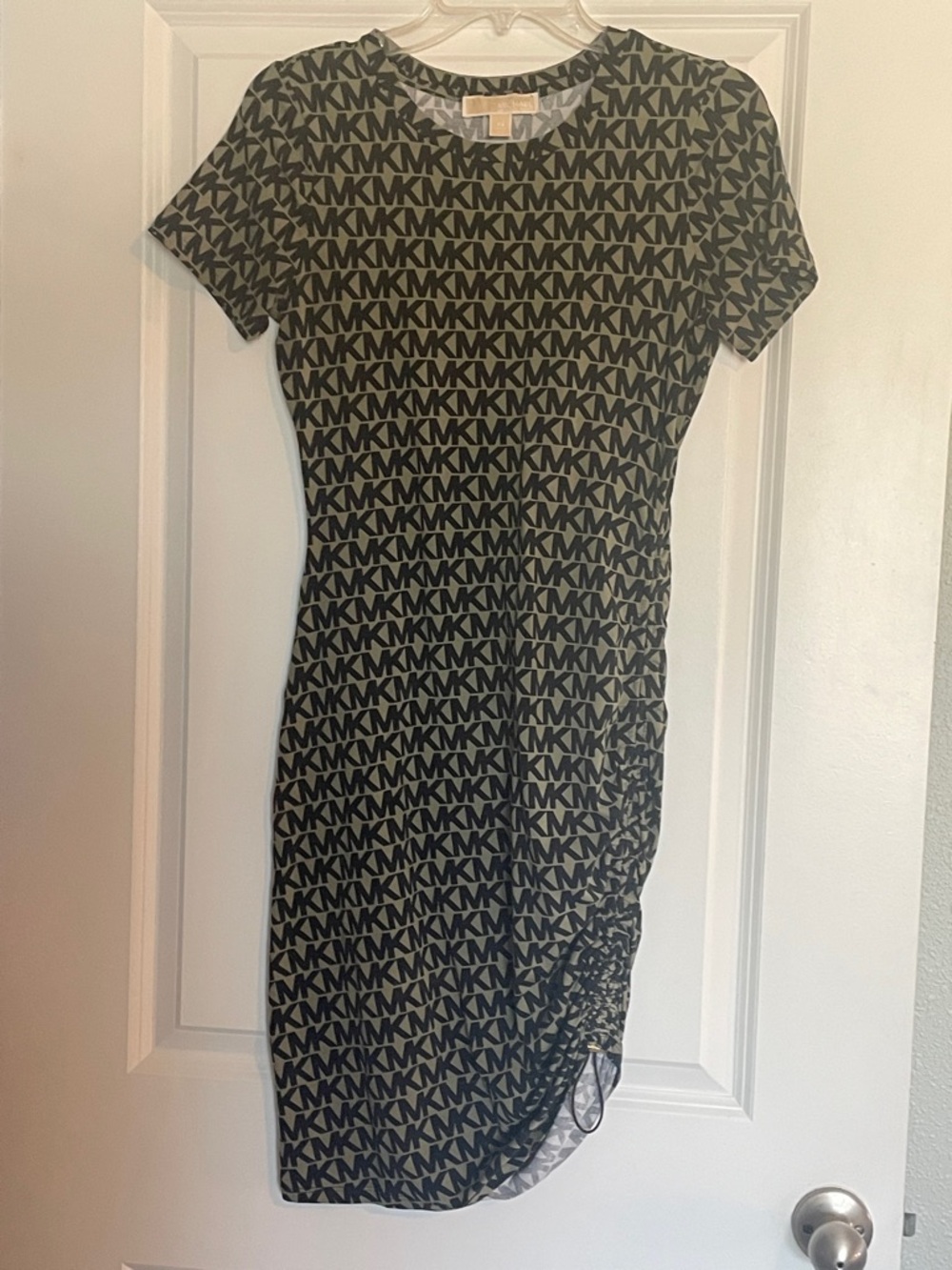 Michael Kors Black MK Logo Short-Sleeve Midi Dress NWOT $25 Green/Blk XS